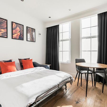 Modern Aptmt, 2 Stops To Central London, Smart Lock, Netflix 일링 외부 사진